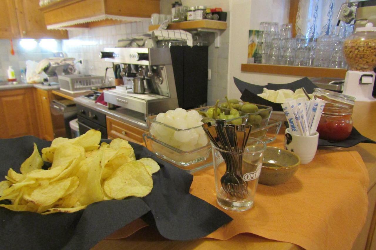 Room&Breakfast Cà mea Dina Bezzecca Extérieur photo